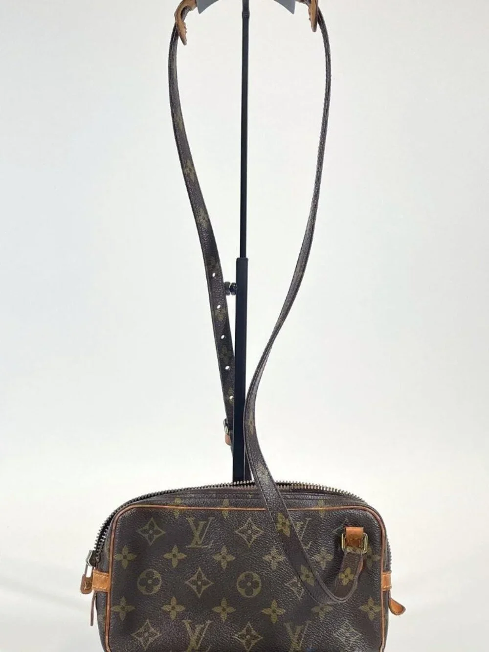 Authentic Louis Vuitton Pochette Marly Bandouliere Monogram Crossbody Bag w/ COA